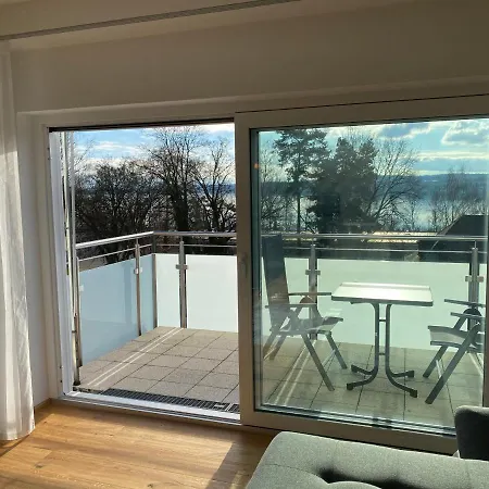 Am Osthafen Apartament *